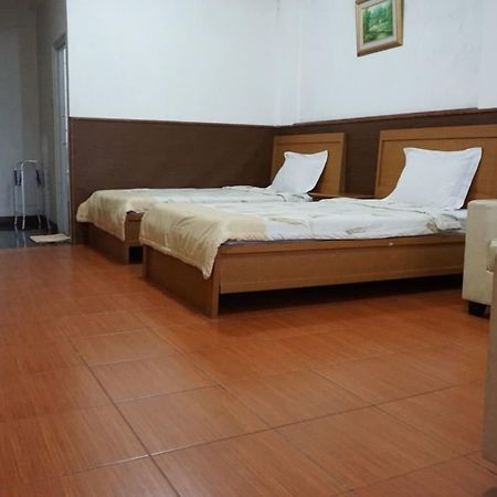 The View Villa Cisarua Exterior photo
